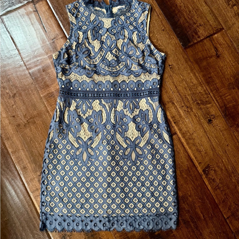 Francesca’s size Medium Boutique Blue Lace Dress Women’s Body Con
